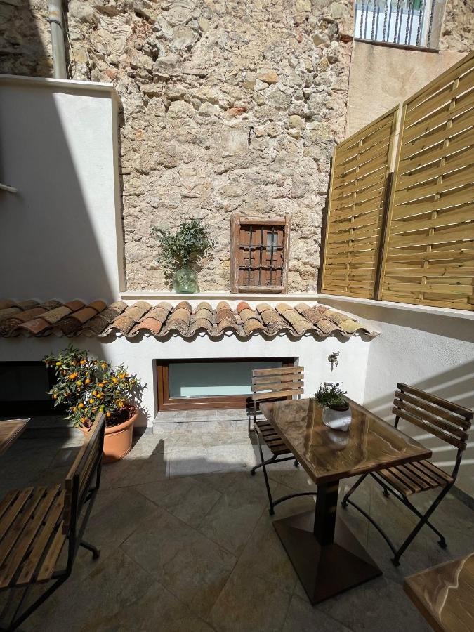 Ateneo Cuenca Suites Con Cocina En El Casco Historico Dış mekan fotoğraf