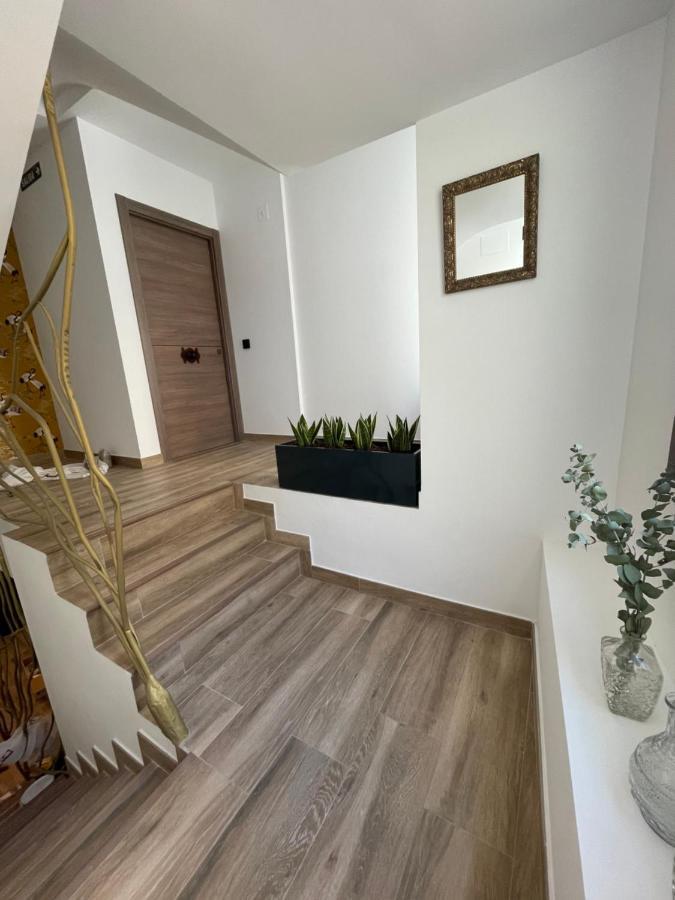 Ateneo Cuenca Suites Con Cocina En El Casco Historico Dış mekan fotoğraf