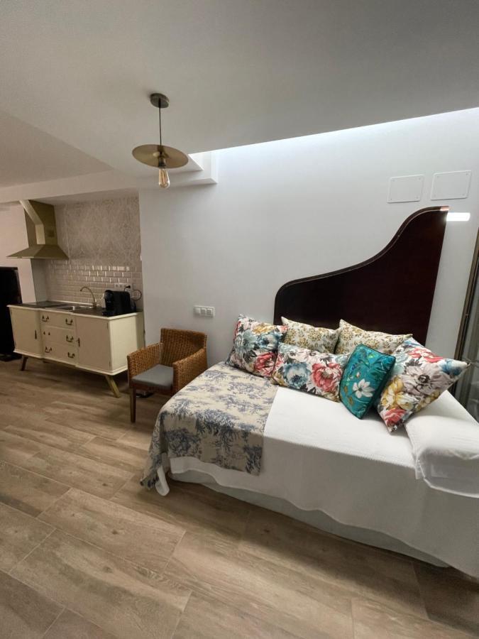 Ateneo Cuenca Suites Con Cocina En El Casco Historico Dış mekan fotoğraf