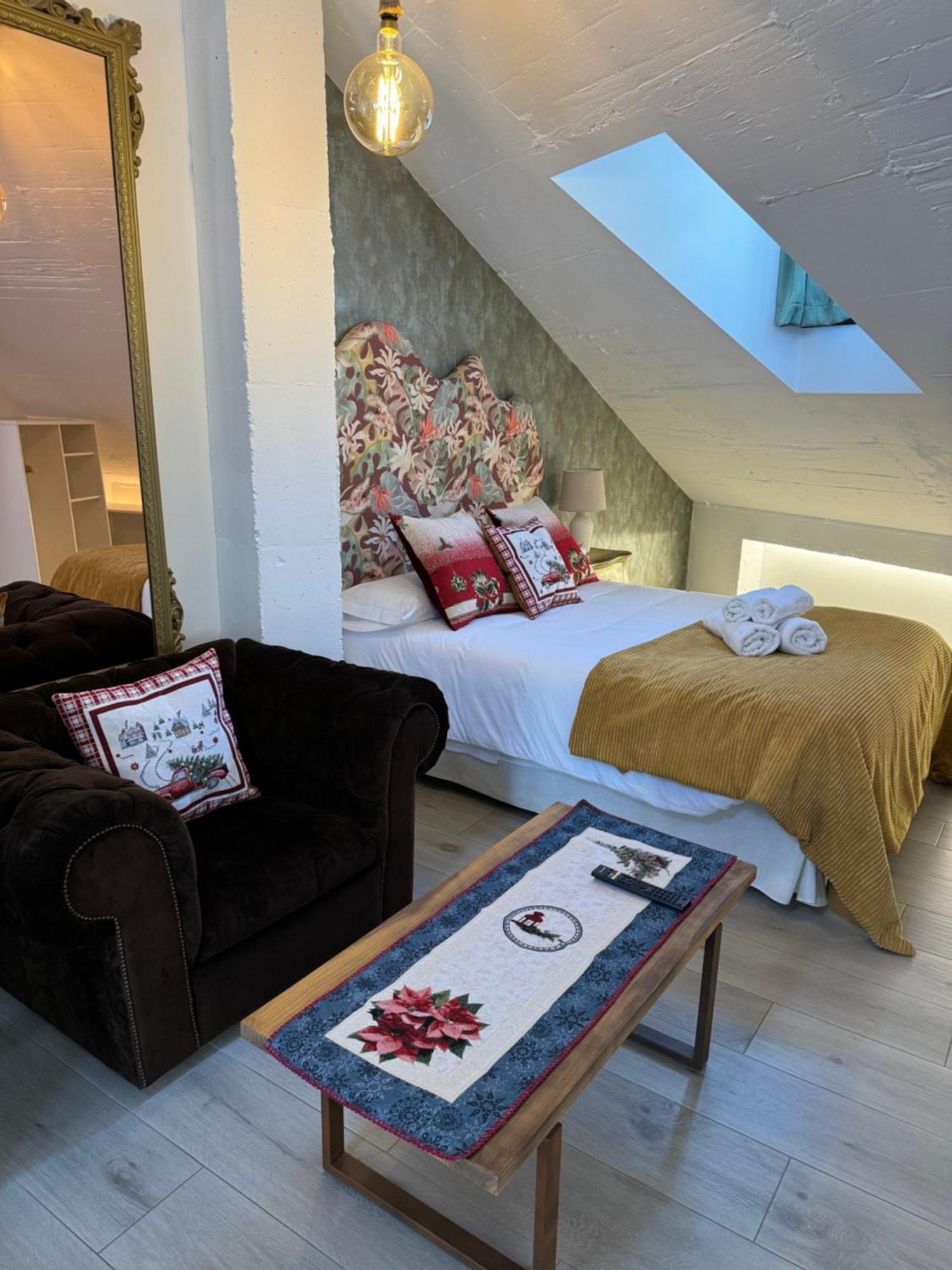 Ateneo Cuenca Suites Con Cocina En El Casco Historico Dış mekan fotoğraf