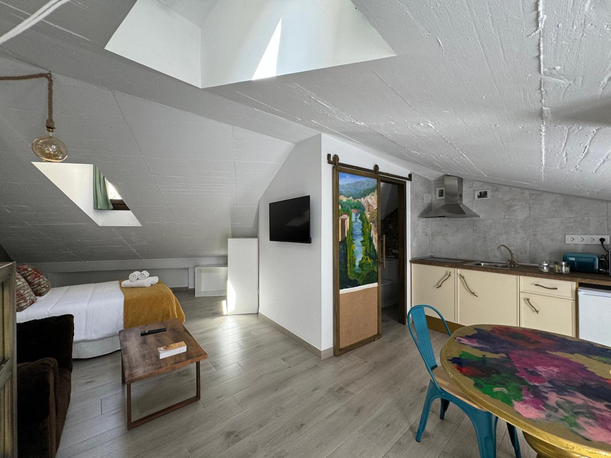 Ateneo Cuenca Suites Con Cocina En El Casco Historico Dış mekan fotoğraf