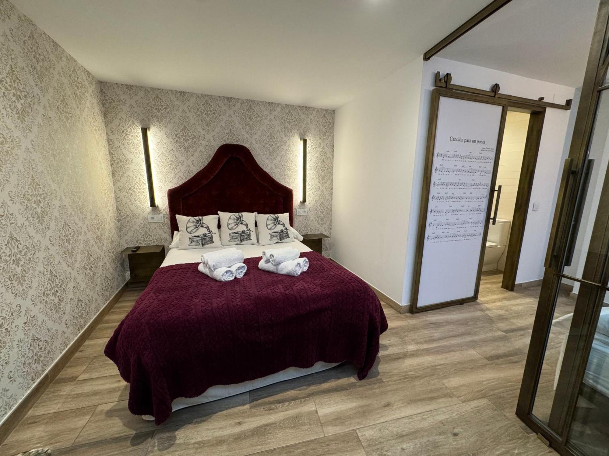 Ateneo Cuenca Suites Con Cocina En El Casco Historico Dış mekan fotoğraf
